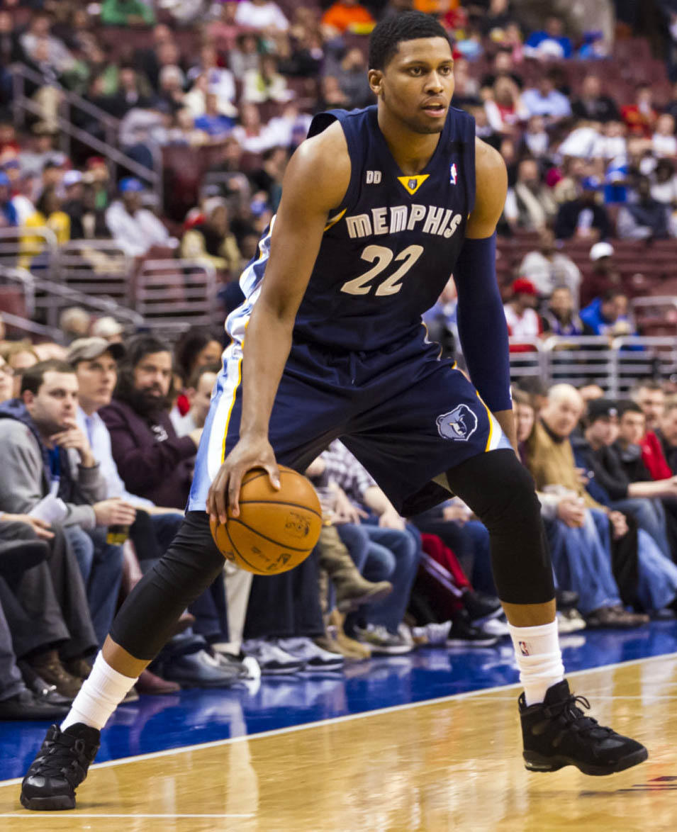 由于压力或 由于压力或